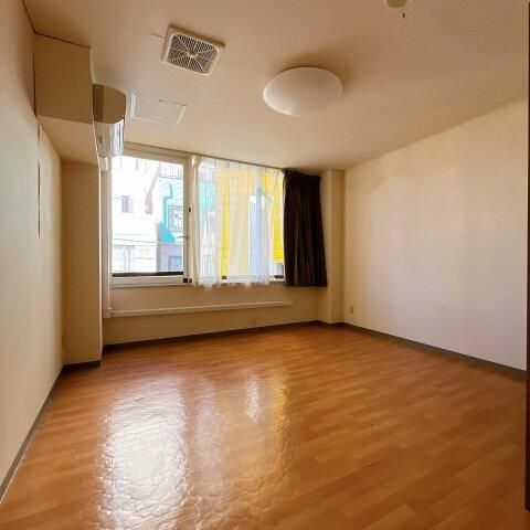 1LDK Apartment near Chumachi Station, Toyama City - 65.35 sqm - Thumbnail 3