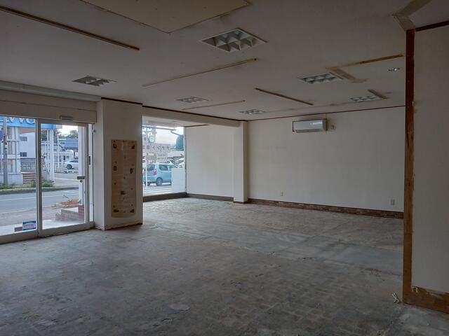 Commercial Shop/Office for Rent in Tendo, Yamagata - 109 sqm - Thumbnail 4