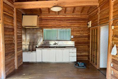 Scenic Woodland Home with Mountain Views in Minano, Saitama — Image 8, Minano, Saitama