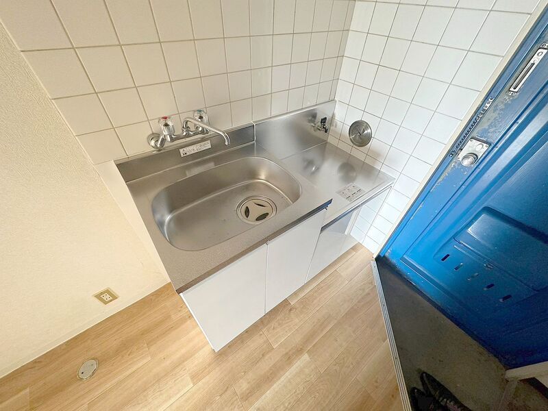 1K Apartment for Rent in Kunitachi, Tokyo - 17.80 sqm - Thumbnail 3