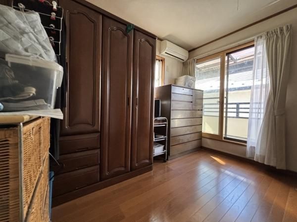 3LDK House for Sale in Chofu, Tokyo - Near Shibasaki Station - Thumbnail 3
