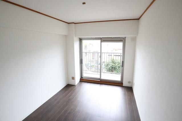 4LDK Apartment for Sale in Hiratsuka, Kanagawa - Thumbnail 2