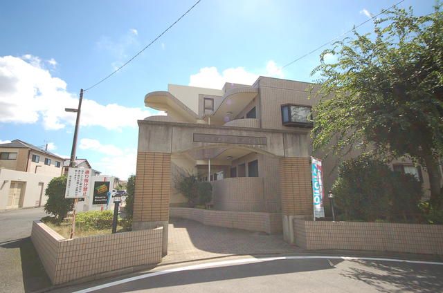 3LDK Apartment for Rent in Funabashi, Chiba - Near Funabashi Hōten Station - Thumbnail 3