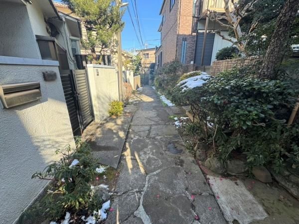 104.73 sqm Land for Sale in Yanaka, Taito, Tokyo - Thumbnail 4