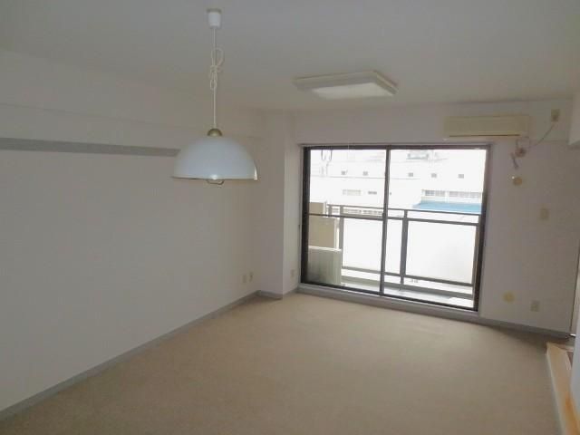 2LDK Apartment for Rent in Niigata City Chuo Ward - Thumbnail 2
