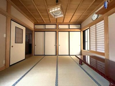 2002 Japanese-Style 6SDK House on Corner Lot in Numazu — Image 22, Numazu, Shizuoka