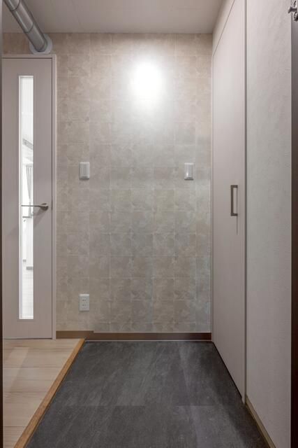 Modern 1LDK Apartment for Rent in Arakawa, Tokyo - Thumbnail 2