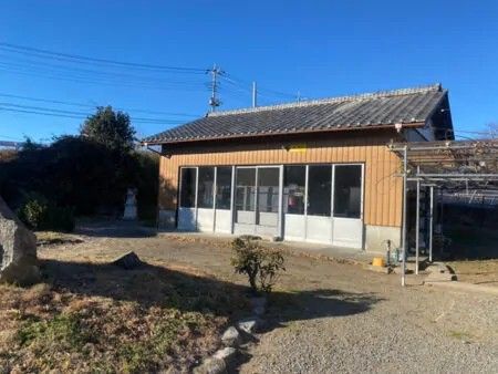 Farmhouse with Land & Mt. Akagi Views in Maebashi, Gunma - Thumbnail 3