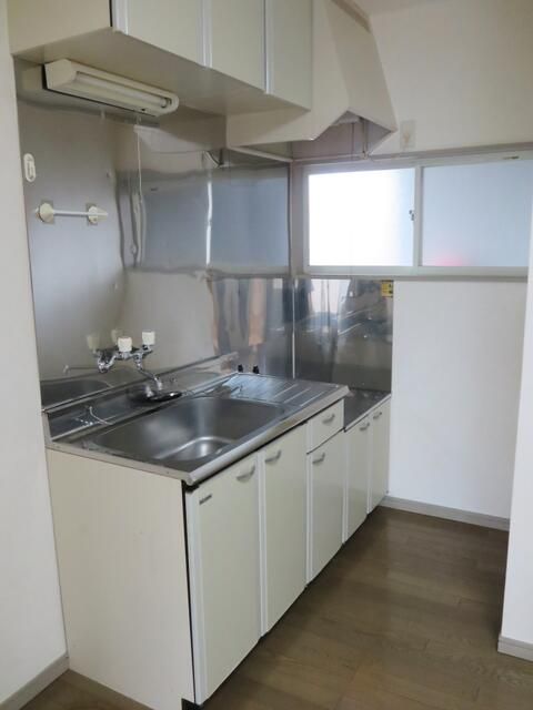 2DK Apartment for Rent in Sakata City, Yamagata - Thumbnail 3