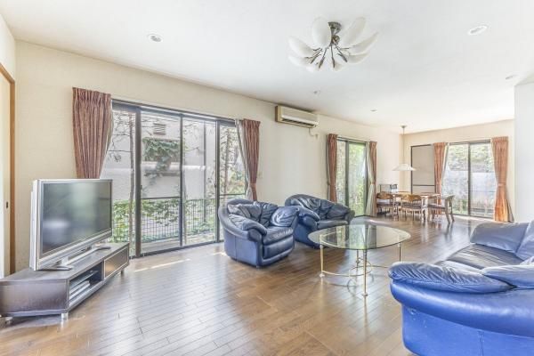 1995 4SLDK Detached House for Sale in Nerima, Tokyo - Thumbnail 3