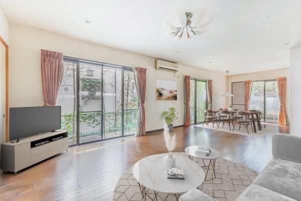 1995 4SLDK Detached House for Sale in Nerima, Tokyo - Thumbnail 2