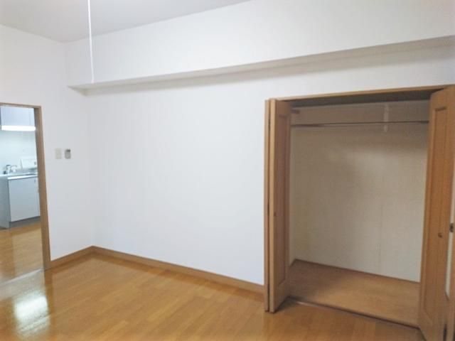 1DK Apartment for Rent in Sendai, Miyagi Prefecture - Thumbnail 2