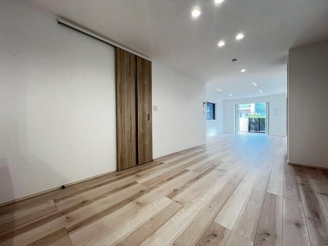 70.01 sqm Residential Land for Sale in Nakano, Tokyo - Thumbnail 3