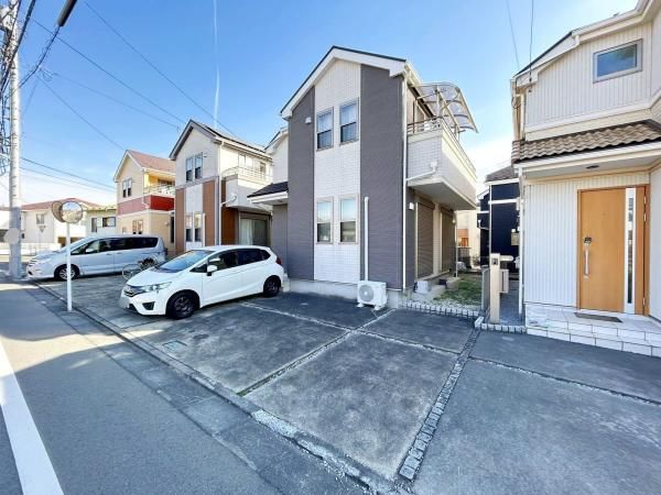 4LDK Modern House in Akishima, Tokyo - 2012 Built - Thumbnail 3