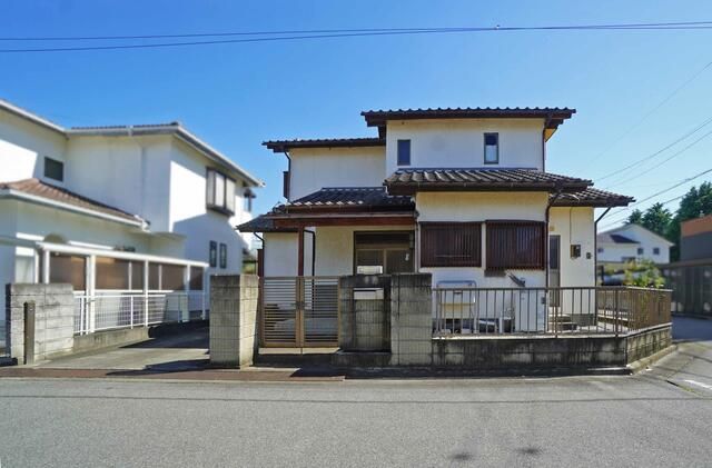 4LDK Resale House in Chuo City, Yamanashi - Thumbnail 2