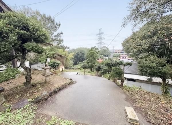 Land for Sale in Inagi City, Tokyo - 2882 sqm with Existing Buildings - Thumbnail 4