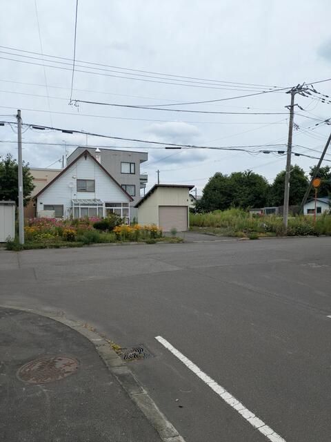 583.8 sqm Corner Development Land in Asahikawa, Hokkaido - Thumbnail 3