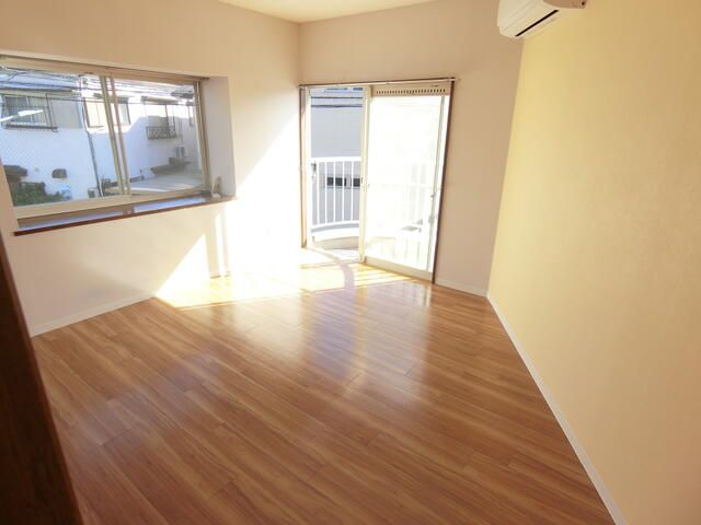 2DK Terrace House for Rent in Ota-ku, Tokyo - Thumbnail 2