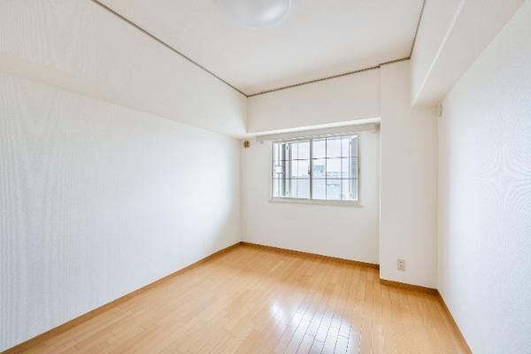 5LDK Apartment for Sale in Kemigawa Marine Town, Chiba - Thumbnail 3