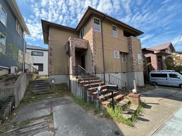 4LDK Detached House for Sale in Suma Ward, Kobe - Main Image