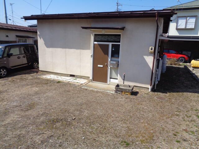 3DK Rental House in Quiet Nagano City Neighborhood - Thumbnail 2