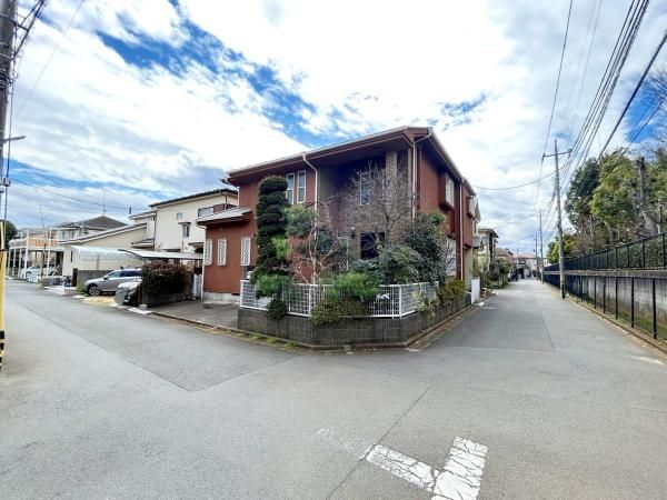 5LDK Detached House for Sale in Higashimurayama, Tokyo - Thumbnail 2