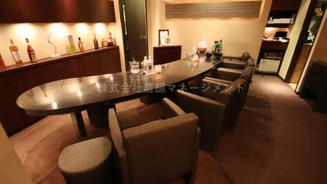 Sapporo Chuo-ku Commercial Unit for Rent Near Susukino Station - Thumbnail 3