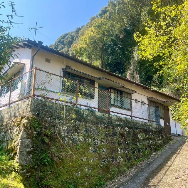 6K House on 227㎡ Land in Quiet Hitoyoshi, Kumamoto - Thumbnail 3