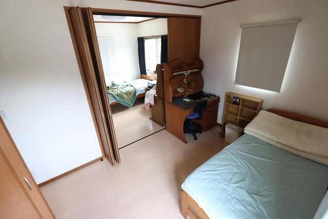 4SLDK House for Sale in Nobeoka, Miyazaki with 3 Parking Spaces - Thumbnail 4