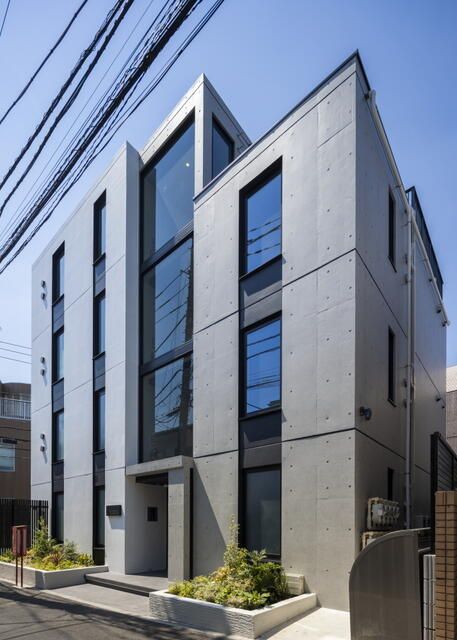 Rent Modern 1R Apartment in Nakano, Tokyo - Near Nakano-Sakaue Station - Thumbnail 3