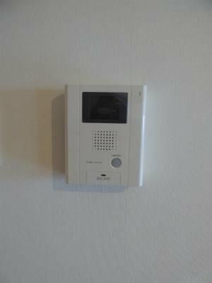 Modern 2K Apartment for Rent in Shinagawa, Tokyo - Thumbnail 2