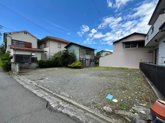 Rental Parking Space Near Enzan Station in Koshu City, Yamanashi - Thumbnail 3