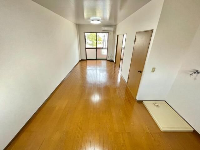 1LDK Apartment for Rent in Ota City, Gunma - 48,000 Yen - Thumbnail 3