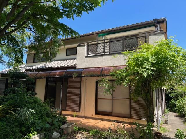 6SLDK Wooden House in Quiet Wakayama City with Large Garden - Main Image
