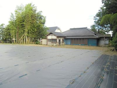 A contrasting house set in a spacious, well-maintained garden: Villas, Real Estate, Properties for Sale, Hometown Information Center: Nationwide Countryside Living Property Data — Image 2, Joso, Ibaraki