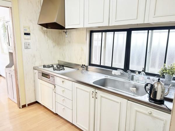 4LDK Detached House for Sale in Kobe's Nishi Ward - Image 1