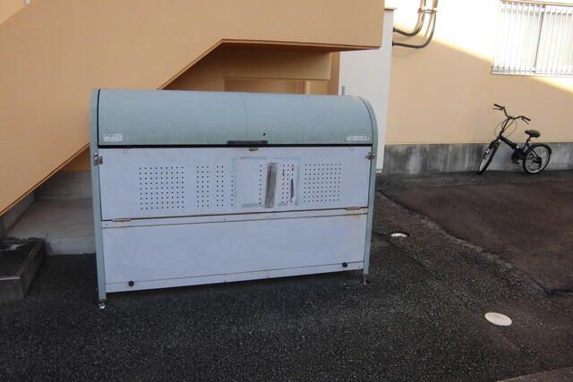 1K Apartment for Rent in Chuo City, Yamanashi - Thumbnail 2