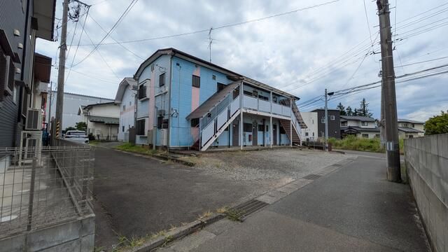 Land for Sale in Fukushima City - 270 sqm Residential Plot - Thumbnail 4
