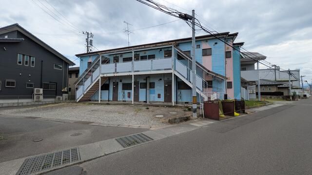 Land for Sale in Fukushima City - 270 sqm Residential Plot - Thumbnail 3