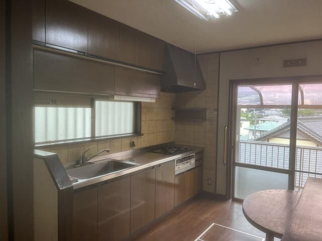 5DK House for Sale in Moji Ward, Kitakyushu - Thumbnail 3