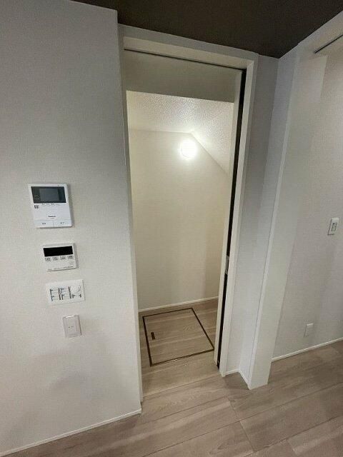 1LDK New Apartment for Rent in Kanagawa Ward, Yokohama - Thumbnail 2