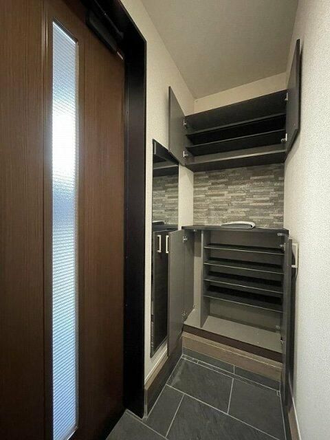 1LDK New Apartment for Rent in Kanagawa Ward, Yokohama - Thumbnail 3