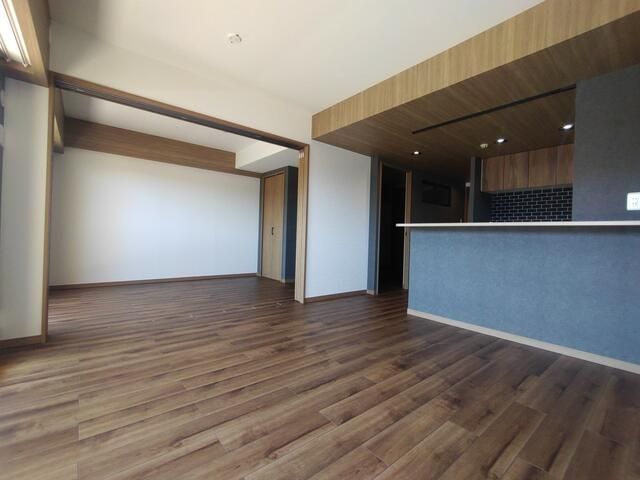 4LDK Apartment for Sale in Hodogaya-ku, Yokohama - Thumbnail 2