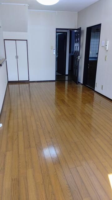 4LDK House for Rent in Higashimurayama, Tokyo | Near Seibuen Station - Thumbnail 4