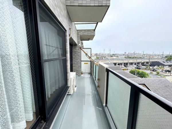 3LDK Apartment for Sale near Minami-Yono Station, Saitama - Thumbnail 2