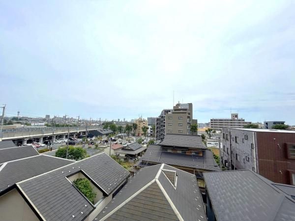 3LDK Apartment for Sale near Minami-Yono Station, Saitama - Thumbnail 3