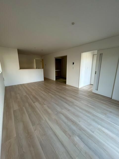 New 4SLDK House in Nihonmatsu, Fukushima with Seismic Damping - Thumbnail 2