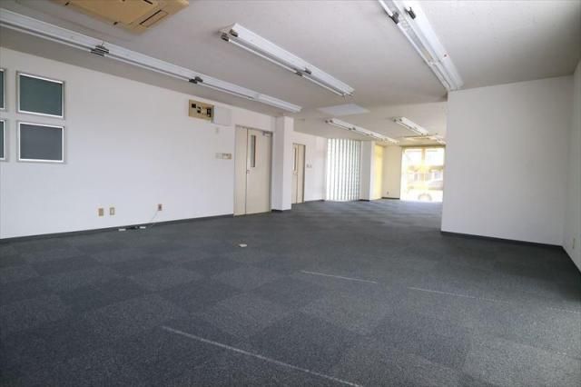 Kanazawa Commercial Office Space 87m2 Takakura Building - Thumbnail 4