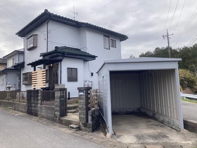 4LDK House for Sale in Togane, Chiba - 90.26 sqm on 139.38 sqm Land - Thumbnail 2