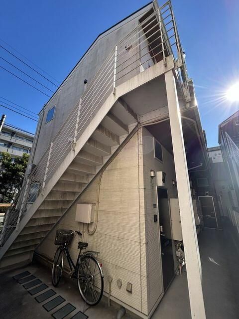 Azare Nagayama IV Apartment Building for Sale in Tama, Tokyo - Thumbnail 3